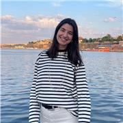 Graduada en Magisterio Primaria con Mención de Adición y Lenguaje y actualmente estudiando Pedagogía Terapéutica